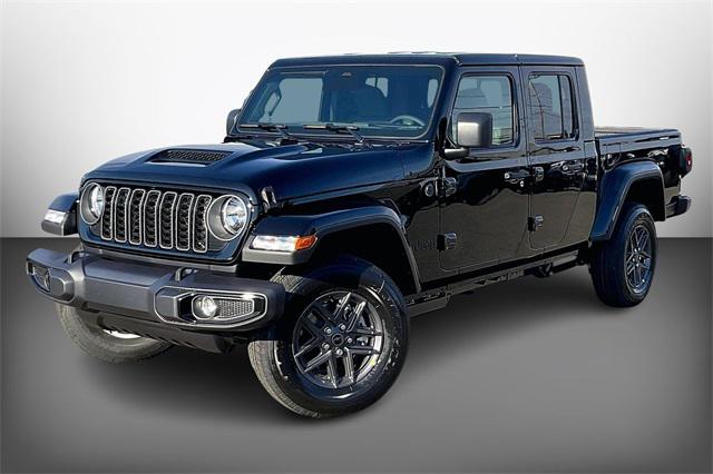 2026 Jeep Gladiator GLADIATOR SPORT S 4X4 2026 Jeep Gladiator GLADIATOR SPORT S 4X4
