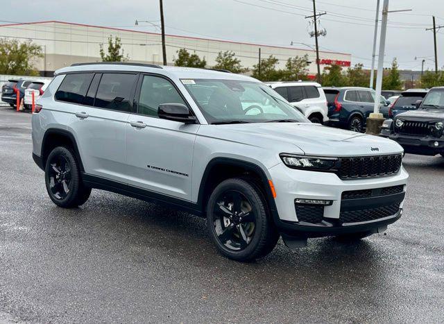 2025 Jeep Grand Cherokee GRAND CHEROKEE L LIMITED 4X2 2025 Jeep Grand Cherokee GRAND CHEROKEE L LIMITED 4X2