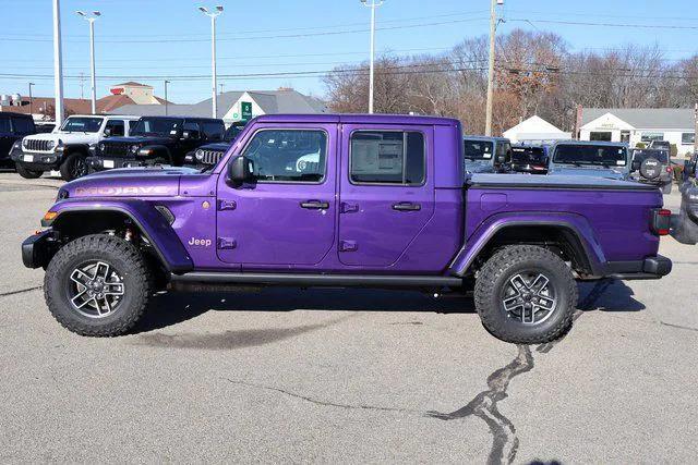 2026 Jeep Gladiator GLADIATOR MOJAVE X 4X4