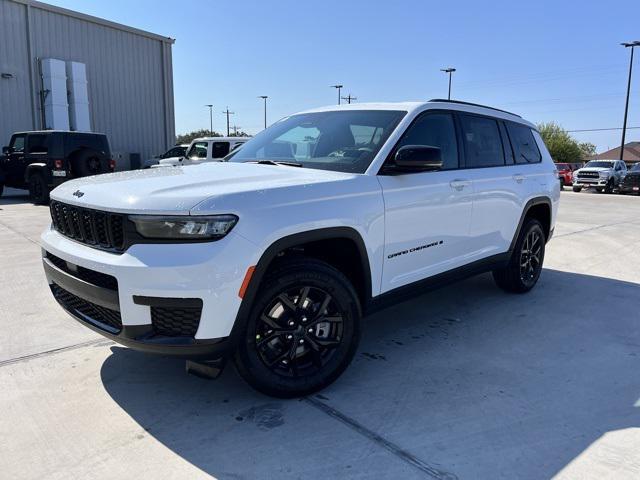 2025 Jeep Grand Cherokee GRAND CHEROKEE L ALTITUDE X 4X2