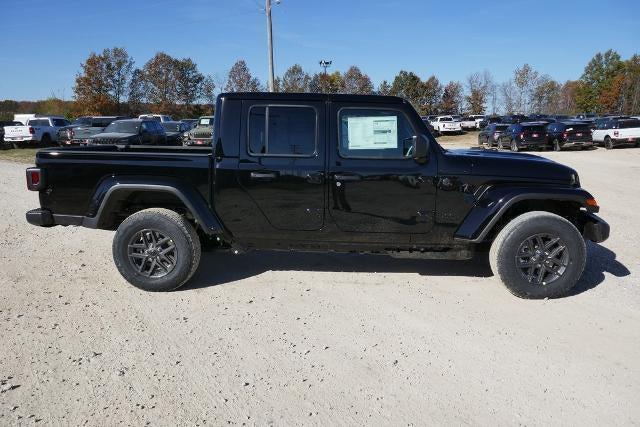 2026 Jeep Gladiator GLADIATOR SPORT S 4X4 2026 Jeep Gladiator GLADIATOR SPORT S 4X4