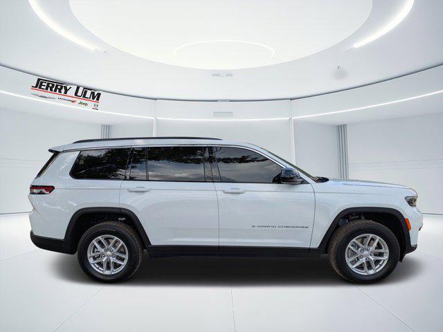 2025 Jeep Grand Cherokee GRAND CHEROKEE L LAREDO 4X2