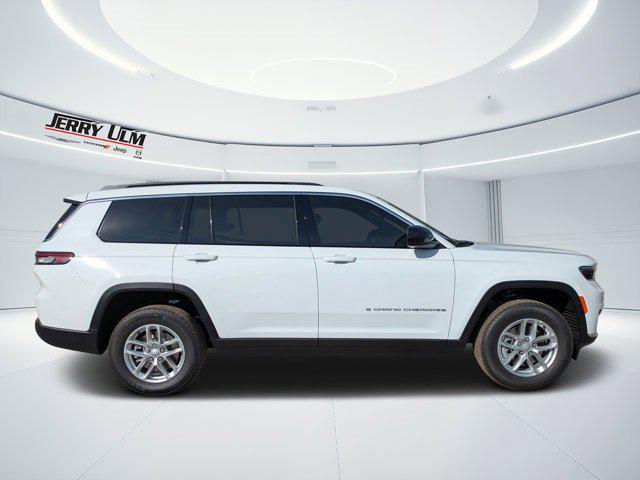 2025 Jeep Grand Cherokee GRAND CHEROKEE L LAREDO 4X2