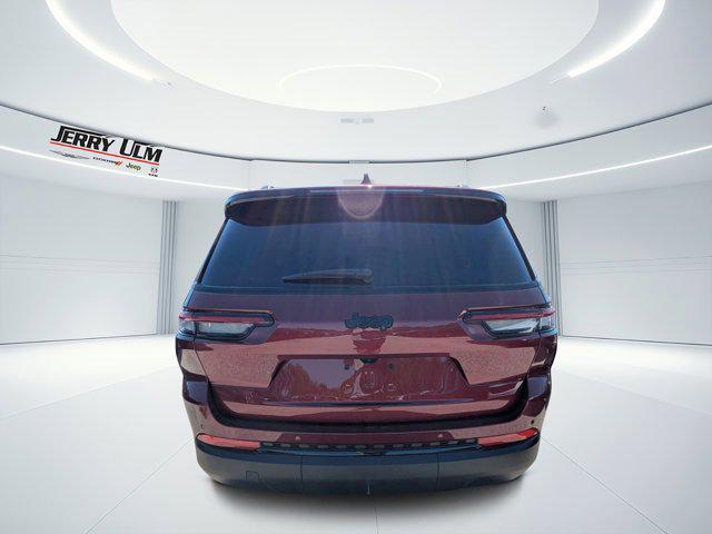 2025 Jeep Grand Cherokee GRAND CHEROKEE L ALTITUDE 4X2