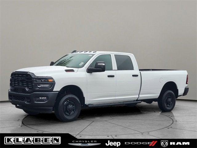 2026 RAM Ram 2500 RAM 2500 TRADESMAN CREW CAB 4X4 8 BOX