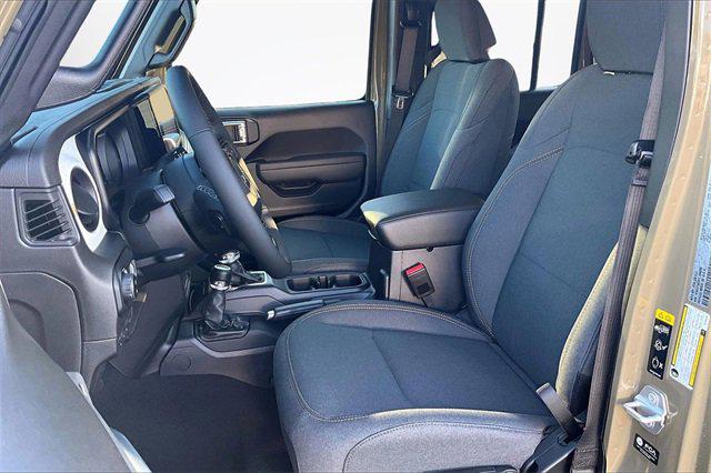 2026 Jeep Gladiator GLADIATOR SPORT S 4X4