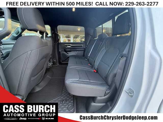 2026 Ram 1500 Big Horn Crew Cab 4x4 5'7" Box