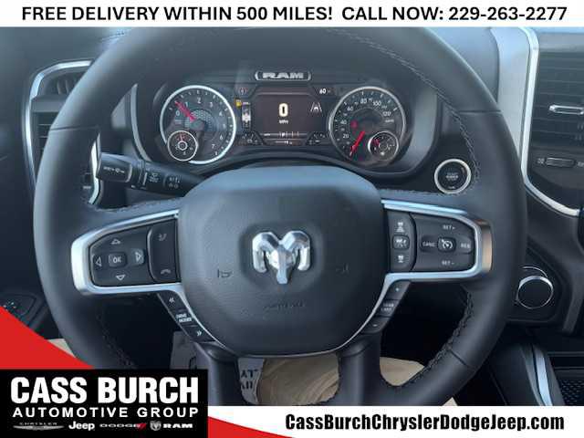 2026 Ram 1500 Big Horn Crew Cab 4x4 5'7" Box