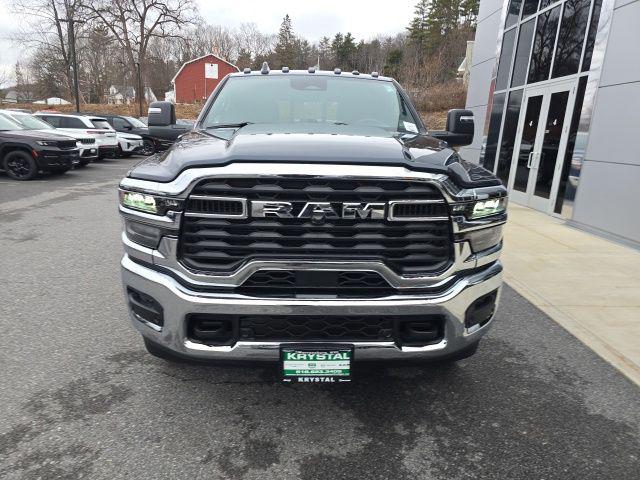 2026 RAM Ram 2500 RAM 2500 TRADESMAN CREW CAB 4X4 8 BOX