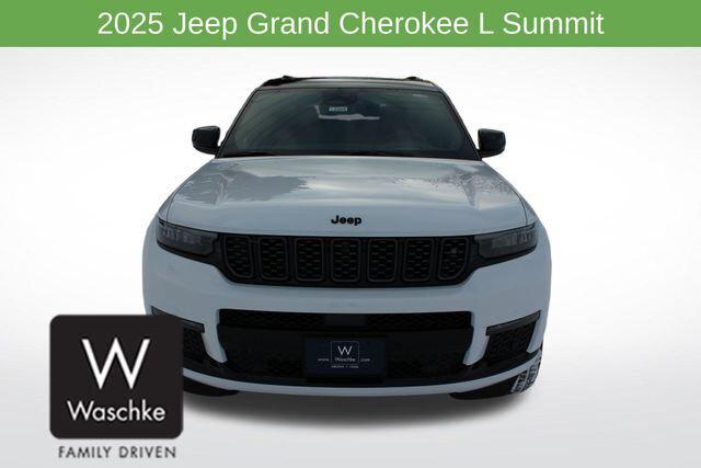 2025 Jeep Grand Cherokee GRAND CHEROKEE L SUMMIT 4X4