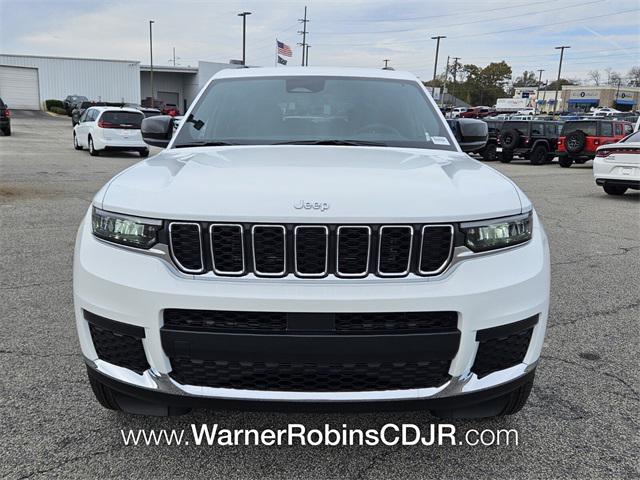 2025 Jeep Grand Cherokee GRAND CHEROKEE L LAREDO 4X4