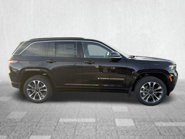2025 Jeep Grand Cherokee Overland 4x4