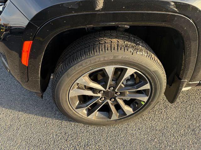 2025 Jeep Grand Cherokee Overland 4x4