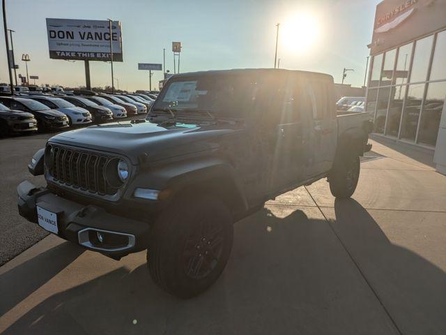 2026 Jeep Gladiator GLADIATOR SPORT S 4X4