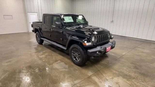 2026 Jeep Gladiator GLADIATOR SPORT S 4X4