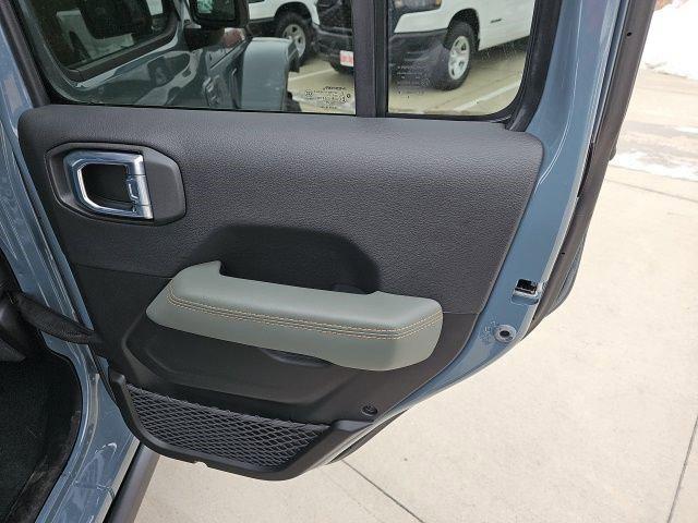 2026 Jeep Gladiator Sport