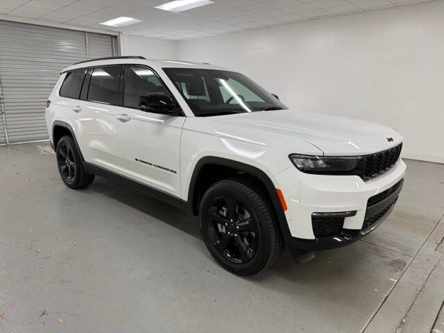 2025 Jeep Grand Cherokee GRAND CHEROKEE L LIMITED 4X2