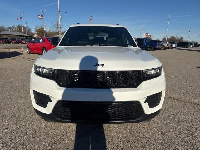 2025 Jeep Grand Cherokee GRAND CHEROKEE ALTITUDE 4X2