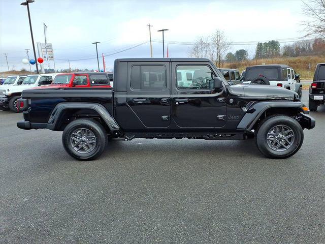 2026 Jeep Gladiator GLADIATOR SPORT S 4X4