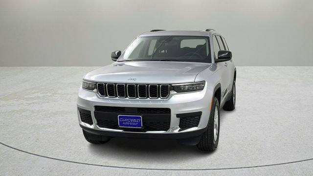 2025 Jeep Grand Cherokee GRAND CHEROKEE L LAREDO X 4X2