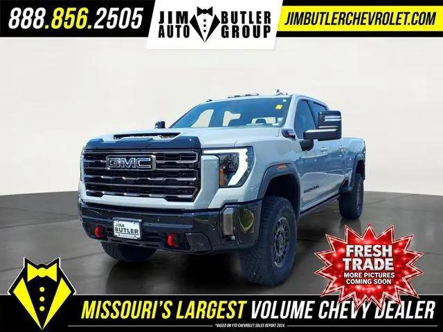 2024 GMC Sierra 2500HD 4WD Crew Cab Standard Bed AT4X for sale in Fenton, MO