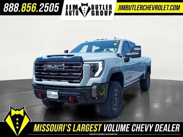2024 GMC Sierra 2500HD 4WD Crew Cab Standard Bed AT4X for sale in Fenton, MO