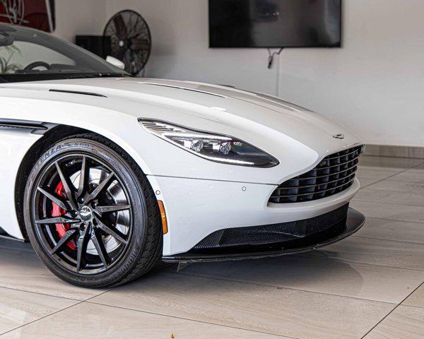 2018 Aston Martin DB11 V12 2018 Aston Martin DB11 V12