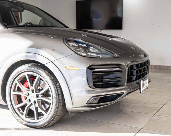 2021 Porsche Cayenne GTS 2021 Porsche Cayenne GTS