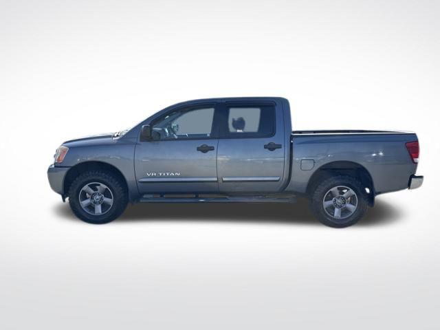2014 Nissan Titan SV 2014 Nissan Titan SV