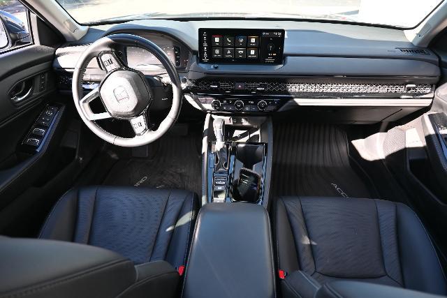 2023 Honda Accord Hybrid TOUR