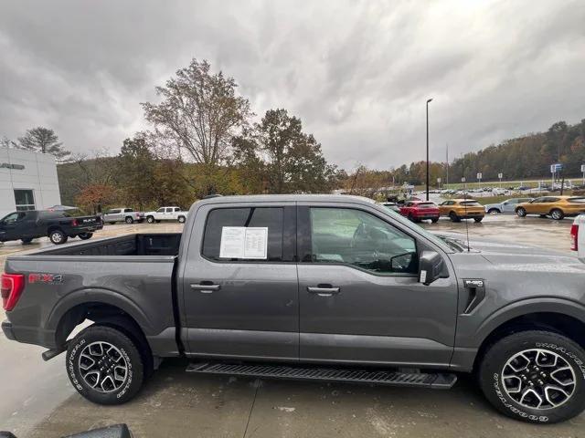 2021 Ford F-150 XLT 2021 Ford F-150 XLT