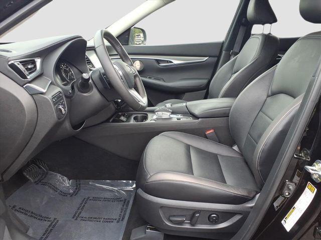 2024 INFINITI QX50 LUXE 2024 INFINITI QX50 LUXE