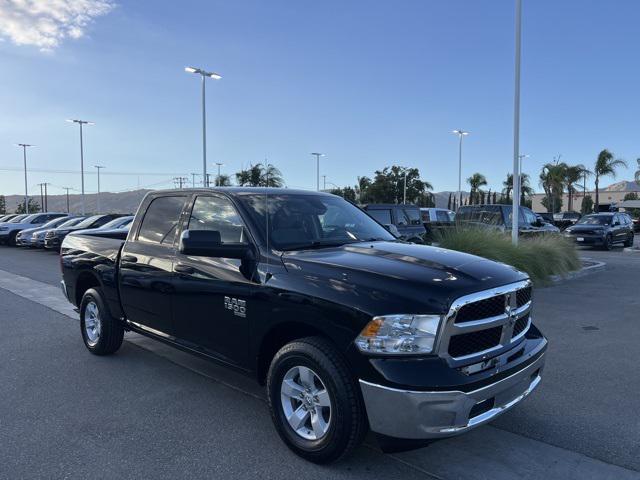 2023 RAM 1500 Classic SLT Crew Cab 4x4 57 Box 2023 RAM 1500 Classic SLT Crew Cab 4x4 57 Box