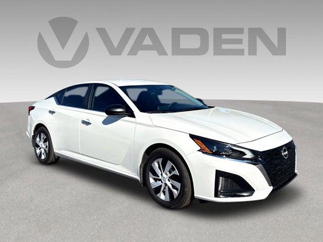 2025 Nissan Altima S FWD 2025 Nissan Altima S FWD