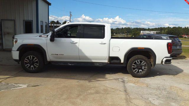 2022 GMC Sierra 2500HD 4WD Crew Cab Standard Bed AT4