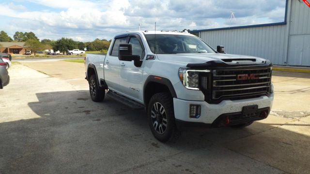 2022 GMC Sierra 2500HD 4WD Crew Cab Standard Bed AT4