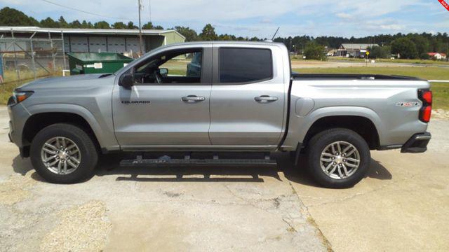 2024 Chevrolet Colorado 4WD LT