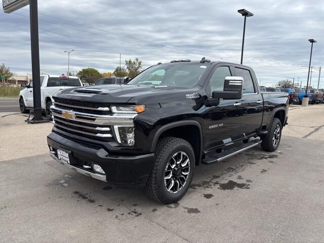2022 Chevrolet Silverado 2500HD 4WD Crew Cab Standard Bed High Country
