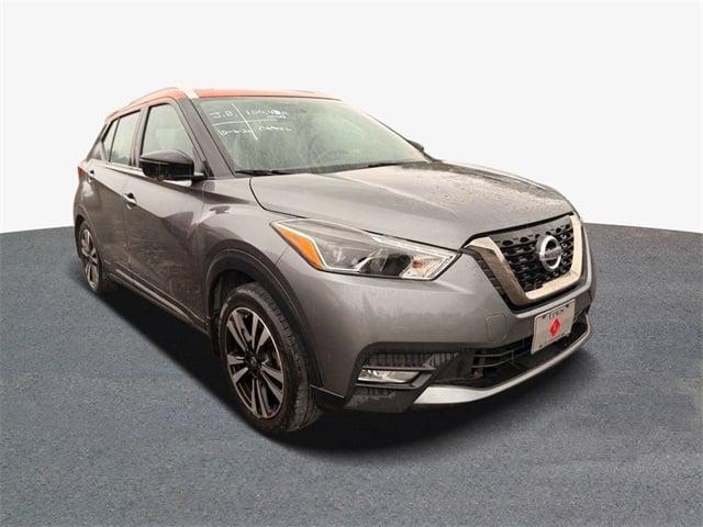 2019 Nissan Kicks SR