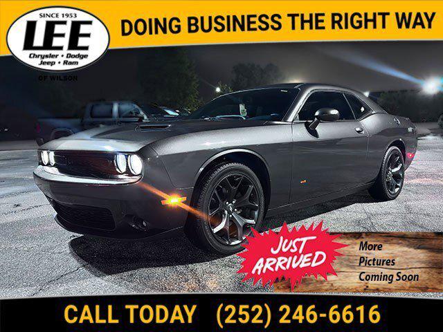 2020 Dodge Challenger SXT