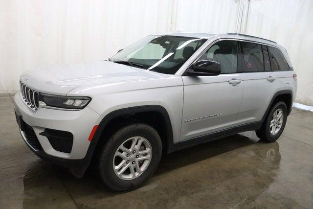 2024 Jeep Grand Cherokee Laredo 4x4