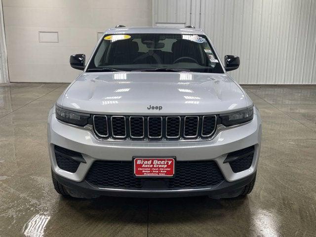 2024 Jeep Grand Cherokee Laredo 4x4 2024 Jeep Grand Cherokee Laredo 4x4