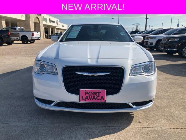 2023 Chrysler 300 Touring 2023 Chrysler 300 Touring