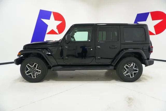 2026 Jeep Wrangler 4-Door Sahara 4x4