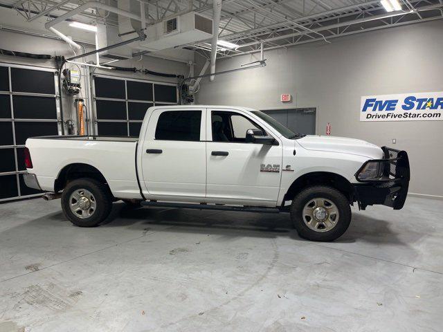 2017 RAM 2500 Tradesman Crew Cab 4x4 64 Box