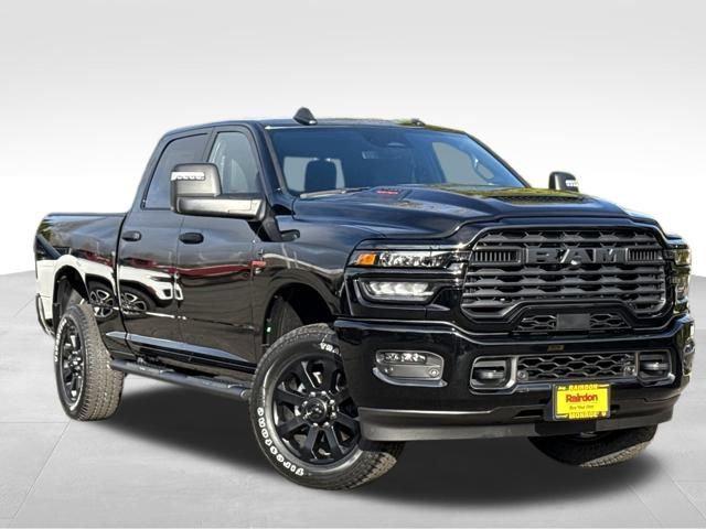 2026 RAM Ram 2500 RAM 2500 BLACK EXPRESS CREW CAB 4X4 64 BOX