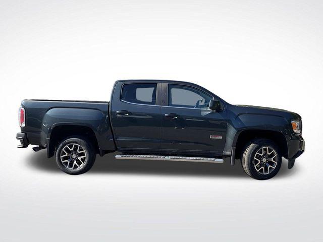 2017 GMC Canyon SLE 2017 GMC Canyon SLE