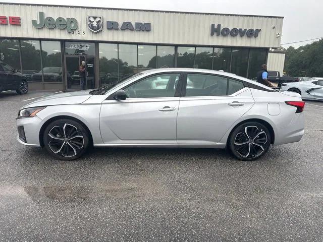 2024 Nissan Altima SR FWD