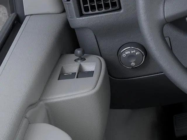 2025 GMC Savana Cutaway Work Van