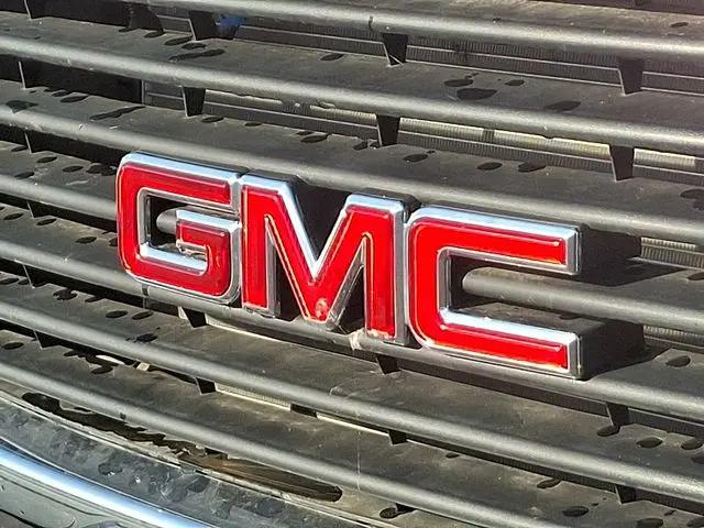 2025 GMC Savana Cutaway Work Van